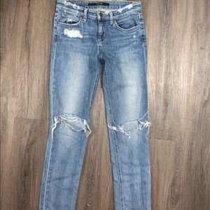 Joes Distressed Skinny jeans